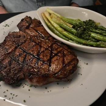 ALC Steaks - T-T - Bone - Steakhouses Near Me - Austin, Texas