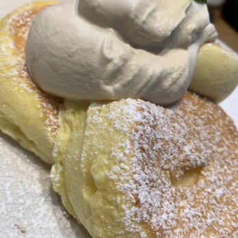 Flipper’s - Flippers Pancakes Soufflé - Pancakes Near Me - New York, New York