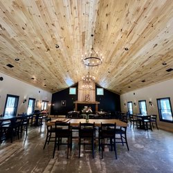 Blackthorne Cellars - Tasting room