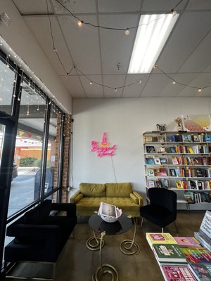 The Buzzed Word by null