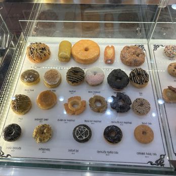 Voodoo Doughnut - Bakeries Near Me - Orlando, Florida Voodoo Doughnut - Bakeries Near Me - Orlando, Florida