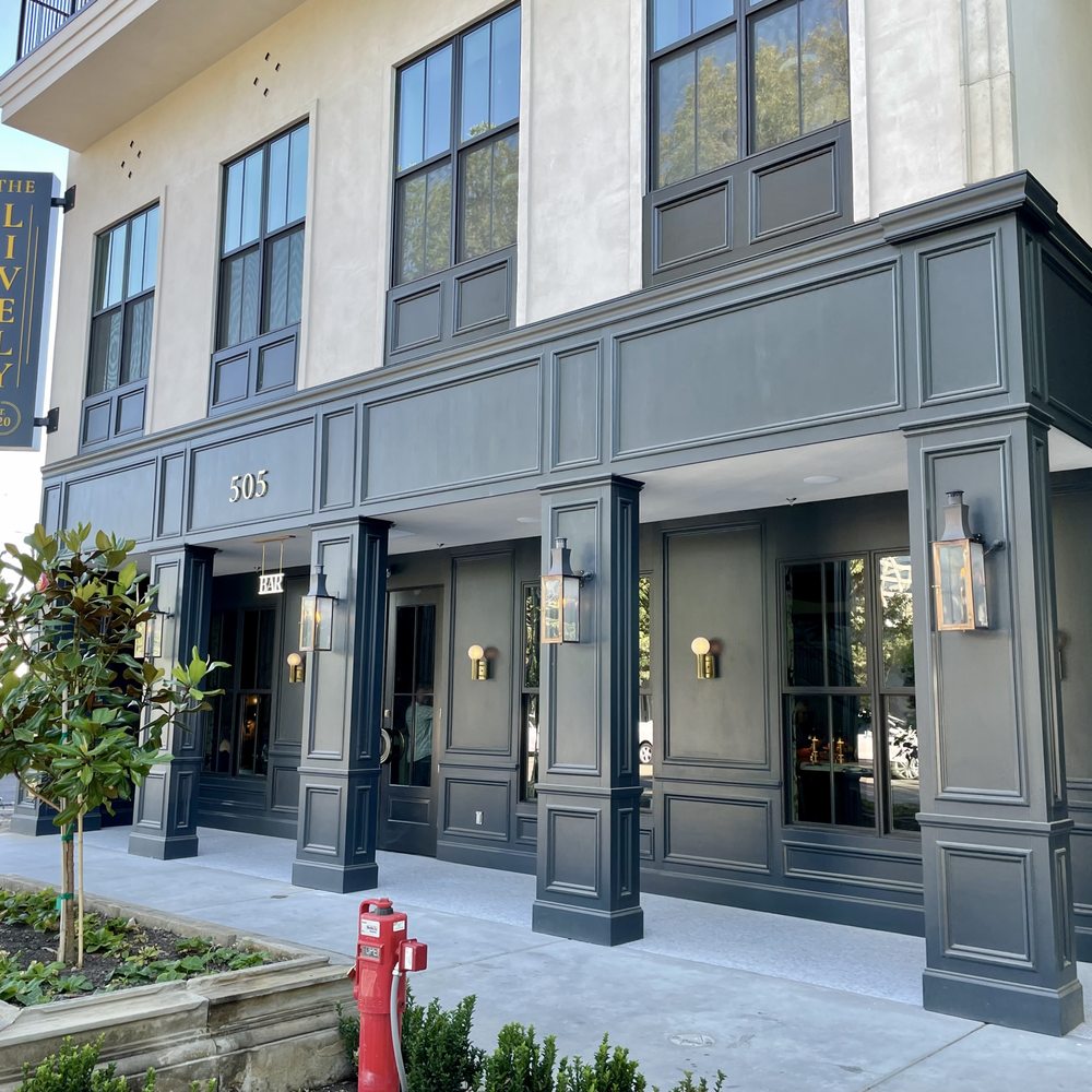 The Lively - Curbside view, gorgeous building! - New American Near Me - Boise, Idaho