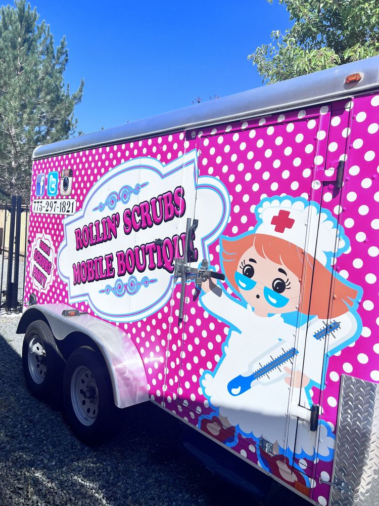 Rollin Scrubs Mobile Boutique Logo