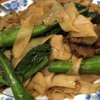 Hong Kong Eatery - Beef chow fun w/ Chinese brocolli - Seafood Near Me - Boston, Massachusetts Hong Kong Eatery - Beef chow fun w/ Chinese brocolli - Seafood Near Me - Boston, Massachusetts