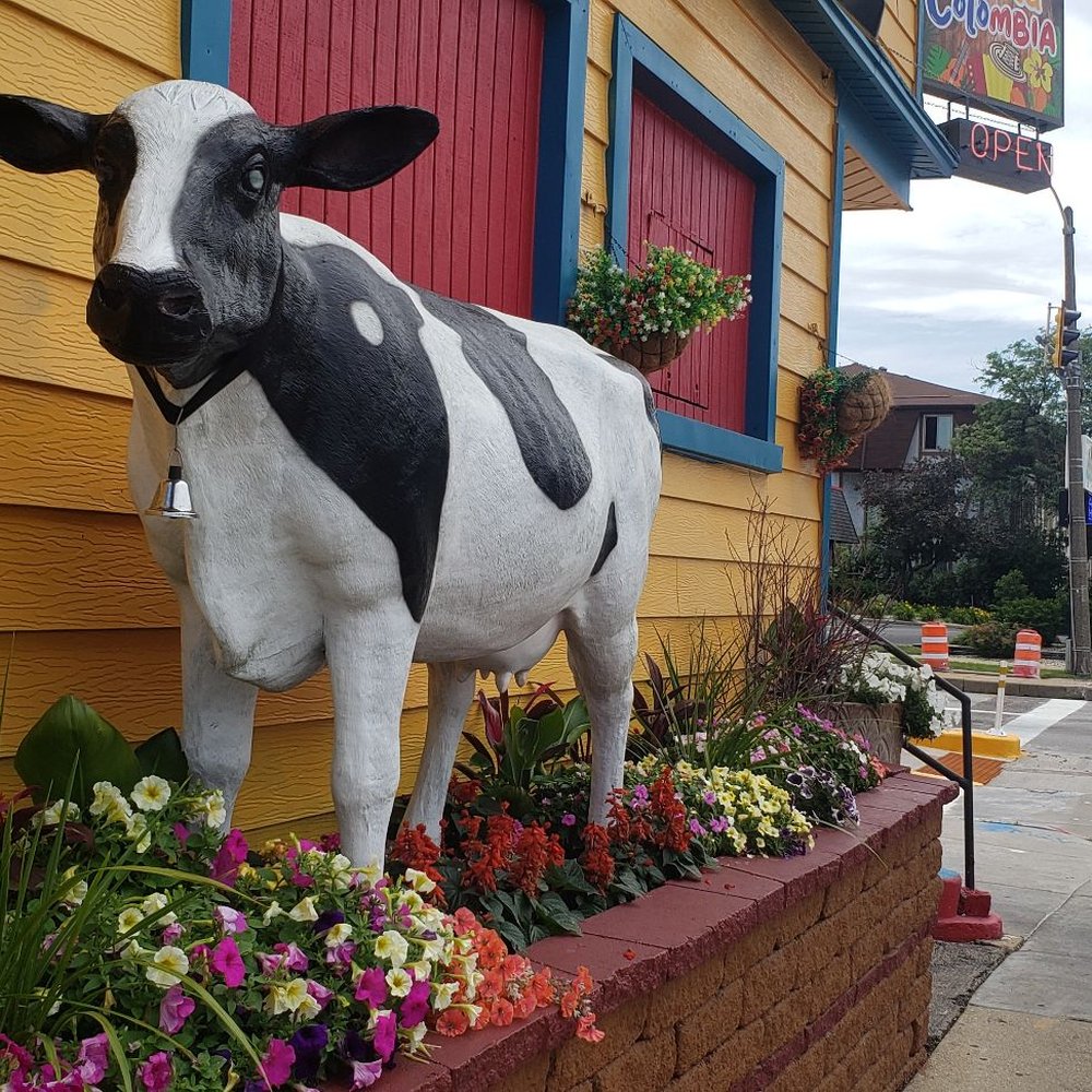 Fiesta Colombia - Colombian Near Me - Milwaukee, Wisconsin Fiesta Colombia - Colombian Near Me - Milwaukee, Wisconsin