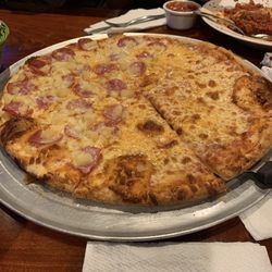 Gutis Mex-Italy Restaurant - Pizza