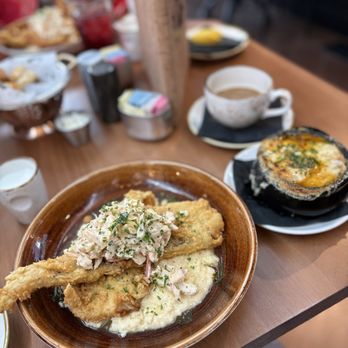 The Barn & Lodge - Fried flounder and grits - American Near Me - Baltimore, Maryland The Barn & Lodge - Fried flounder and grits - American Near Me - Baltimore, Maryland