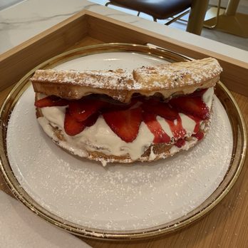 FORESTea - Strawberry Mochi Waffle with Nutella (Nutella added upon request!) - Bubble Tea Near Me - Sumner, Washington