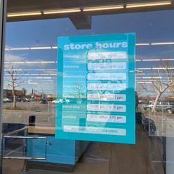 dd's DISCOUNTS - Store hours (03/23/2023)