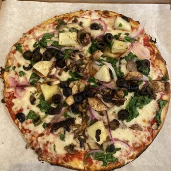 Pieology Pizzeria Southbay Pavillion Mall - Original crust with red sauce and veggies! - Pizza Near Me - Carson, California