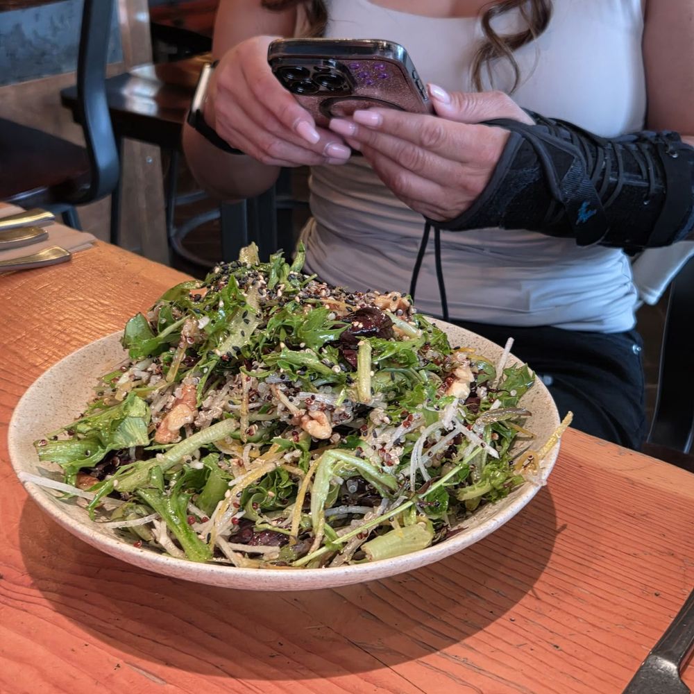 Block Kitchen + Bar - Sandwiches Near Me - Banff, Alberta Block Kitchen + Bar - Sandwiches Near Me - Banff, Alberta