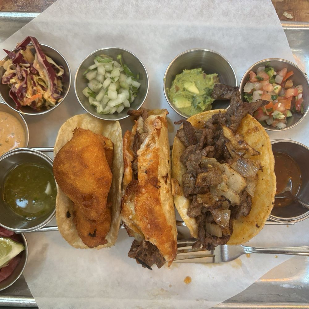 Del Barrio Cafe - Tacos à la carte - Mexican Near Me - Midvale, Utah Del Barrio Cafe - Tacos à la carte - Mexican Near Me - Midvale, Utah