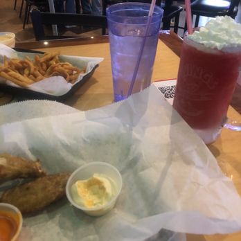 Wings Etc - Curly fries and a Strawberry Daquari - Chicken Wings Near Me - Shelbyville, Indiana