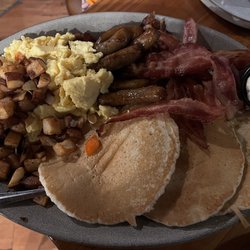 Lodge Wood Fired Grill - Wisconsin Dells