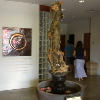 Still & Moving Center - Main lobby - Yoga Near Me - Honolulu, Hawaii Still & Moving Center - Main lobby - Yoga Near Me - Honolulu, Hawaii