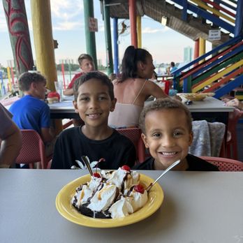 Tacky Jacks - Happy Birthday ! - Bars Near Me - Orange Beach, Alabama Tacky Jacks - Happy Birthday ! - Bars Near Me - Orange Beach, Alabama