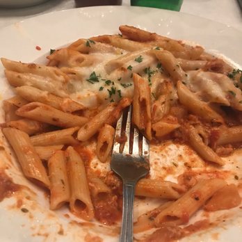 Ali's Bistro - Order baked ziti. Received overcooked penne with stringy cheese. - Italian Near Me - Fort Walton Beach, Florida