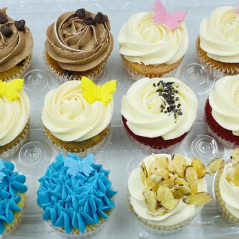 Sugar Dot Bake Shop - Baker's dozen Yumm!! - Desserts Near Me Sugar Dot Bake Shop - Baker's dozen Yumm!! - Desserts Near Me