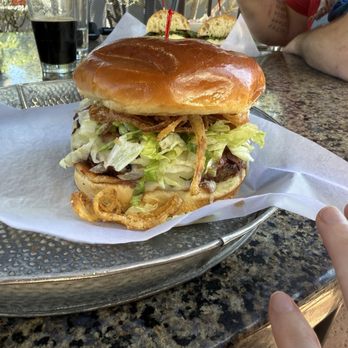 The Hudson - Bison burger - Cocktail Bars Near Me - Sedona, Arizona
