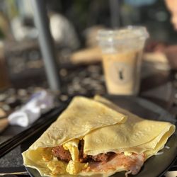 Yaqui Coffee House - Savory crepe