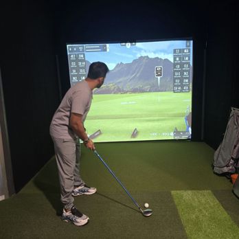 Golf Den - Virtual Reality Centers Near Me - Denver, Colorado