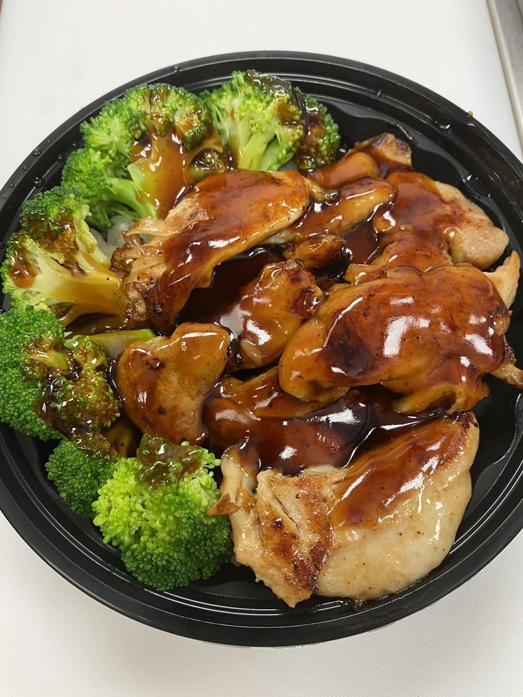 Food from Wills Hawaiian BBQ