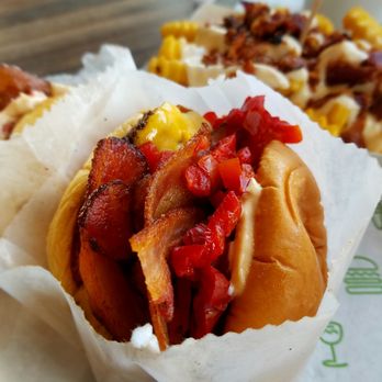 Shake Shack Boca Raton - Burger extra bacon - Burgers Near Me - Boca Raton, Florida