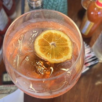 Rooster’s Breakfast and Mimosas - Strawberry Spritz - Breakfast & Brunch Near Me - Sacramento, California
