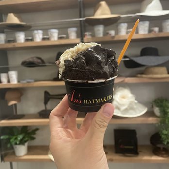 An's Hatmakers - Juno & Cypress flavor combination - Gelato Near Me - Del Mar, California