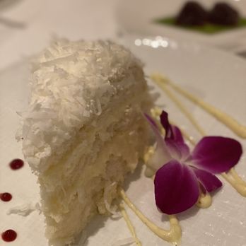 Orchids - Coconut cake - Breakfast & Brunch Near Me - Honolulu, Hawaii Orchids - Coconut cake - Breakfast & Brunch Near Me - Honolulu, Hawaii