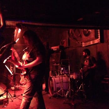 Dorock Bar - Razor sahnede - Pubs Near Me - Istanbul, 34 Dorock Bar - Razor sahnede - Pubs Near Me - Istanbul, 34