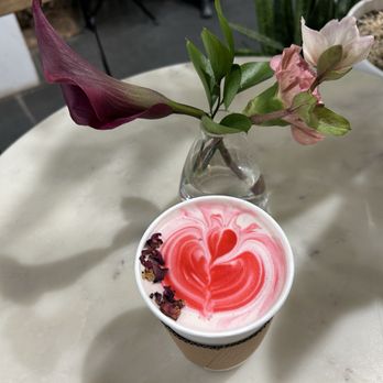 Remi Flower & Coffee - Coffee & Tea Near Me - New York, New York Remi Flower & Coffee - Coffee & Tea Near Me - New York, New York