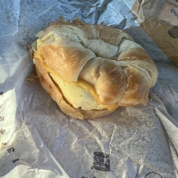 Burger King - Egg and cheese croissant - Burgers Near Me - Roebuck, South Carolina Burger King - Egg and cheese croissant - Burgers Near Me - Roebuck, South Carolina