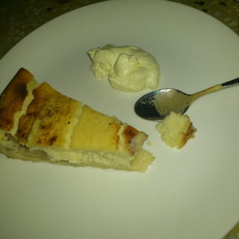 European Cafe - Baked Apple Cinnamon Cheesecake with Vanilla Cream - Fast Food Near Me - Norwood, SA