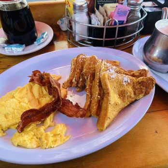 Red Kettle - Breakfast & Brunch Near Me - Idyllwild, California