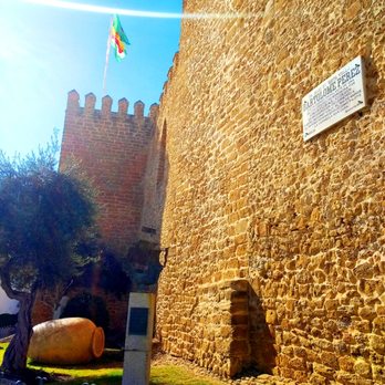 Castillo de Luna  - Castillo de Luna, Rota, Spain 2-7-18 - Castles Near Me - Rota, California