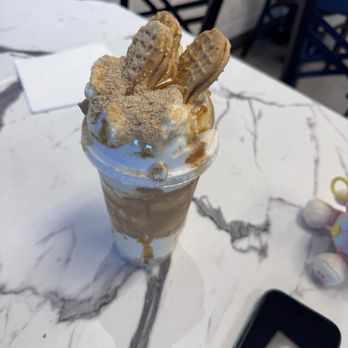 Sweet Snow - Nutter butter shake - Ice Cream & Frozen Yogurt Near Me - Goodyear, Arizona