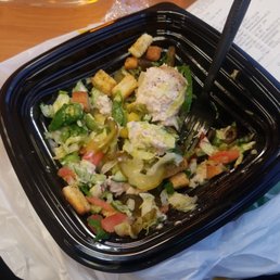 Stopped here for a chopped tuna salad after my workout.. they did NOT disappoint