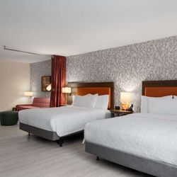 Home2 Suites by Hilton Brownsburg - Guest room