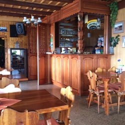 Hotel Lesní Bouda - Hlavní, druhá místnost restaurace Lesní boudy