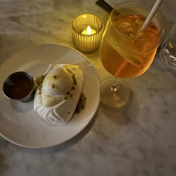 Élephante - Pavlova - Italian Near Me - Santa Monica, California