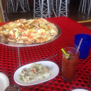 Stingrays Taphouse - Sports Bars Near Me - Port Aransas, Texas Stingrays Taphouse - Sports Bars Near Me - Port Aransas, Texas