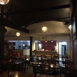 Pizzaria Vecchio Ferraio - Salão da Pozzaria.