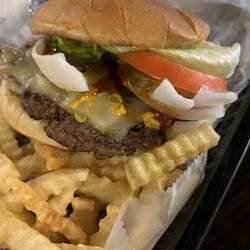Shae's Pub and Grub - Cheeseburger with pepper Jack anf hot fries. Very good