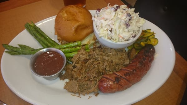 Lyndale Smokehouse by null