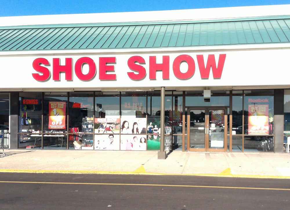 SHOE SHOW MEGA STORE Updated October 2024 3861 S High St, Columbus, Ohio Shoe Stores