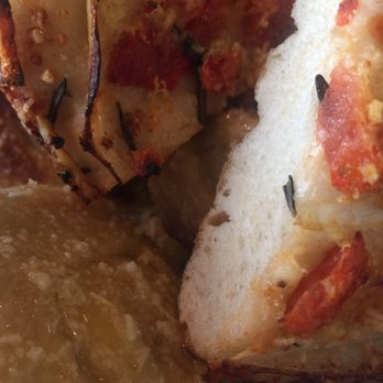 O Sole Mio - Amazing bread basket - Pizza Near Me - Stony Brook, New York