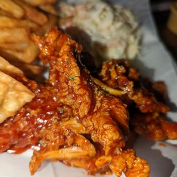 Choong Man Chicken - Ashburn - GARLIC SPICY CHICKEN - Chicken Wings Near Me - Ashburn, Virginia Choong Man Chicken - Ashburn - GARLIC SPICY CHICKEN - Chicken Wings Near Me - Ashburn, Virginia
