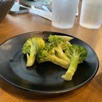 Kami Ramen & Bar - Broccoli on the side - Ramen Near Me - Pearland, Texas