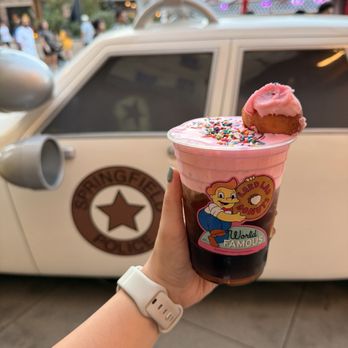 Lard Lad Donuts - Mmm Donut Coffee - Donuts Near Me - Universal City, California Lard Lad Donuts - Mmm Donut Coffee - Donuts Near Me - Universal City, California